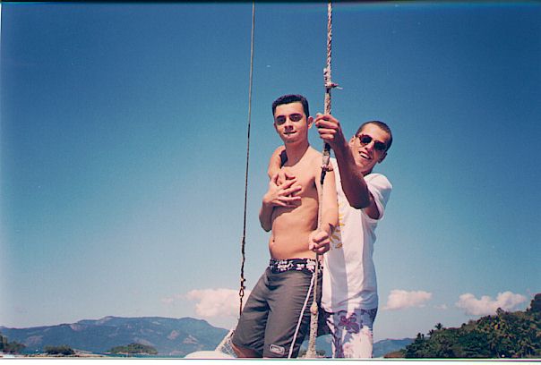 Tira a mao da minha teta